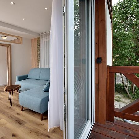 Apartmany Zea Tatranska Lomnica Bagian luar foto