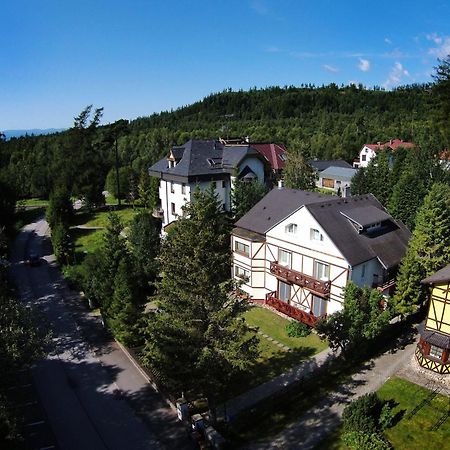 Apartmany Zea Tatranska Lomnica Bagian luar foto