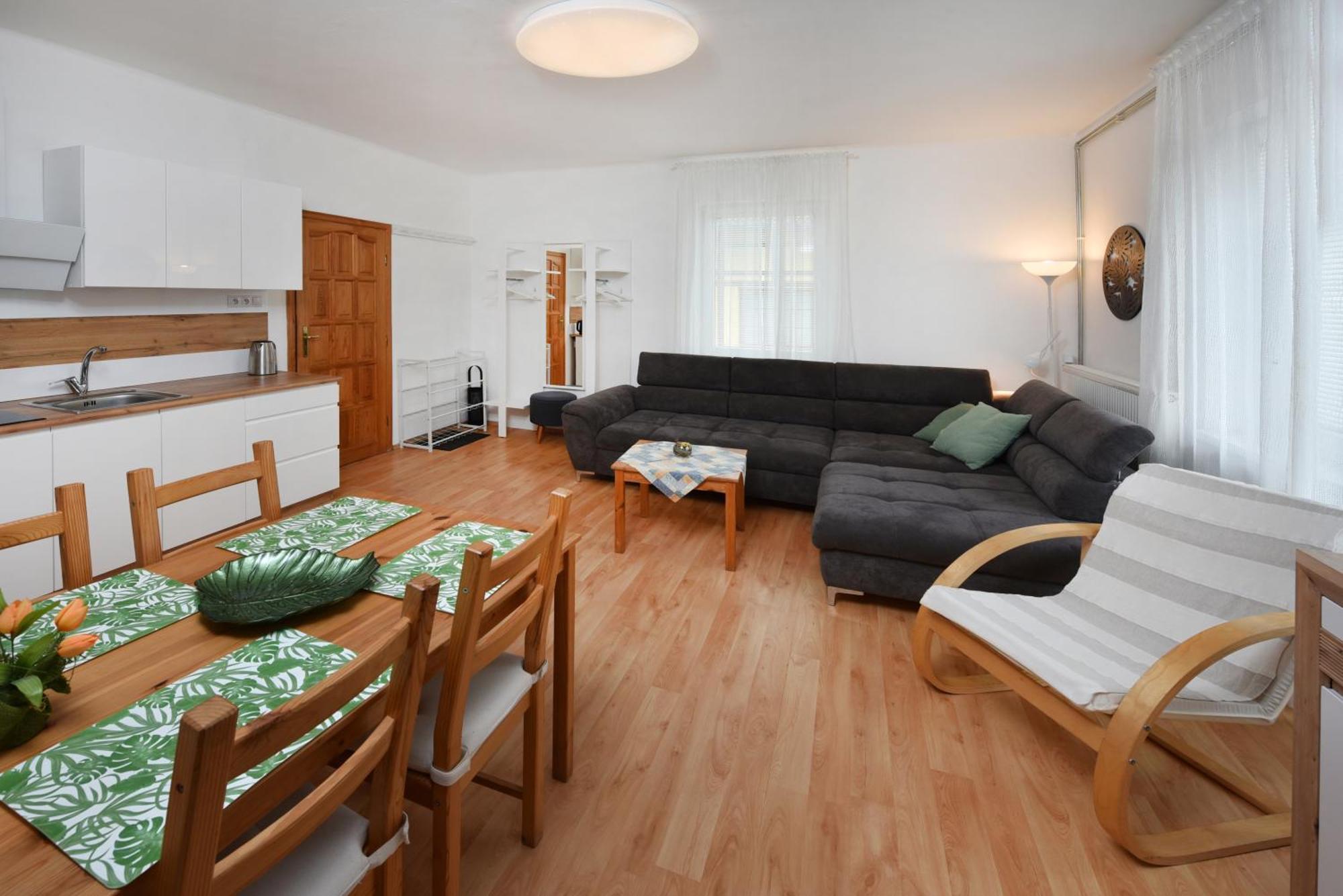 Apartmany Zea Tatranska Lomnica Bagian luar foto
