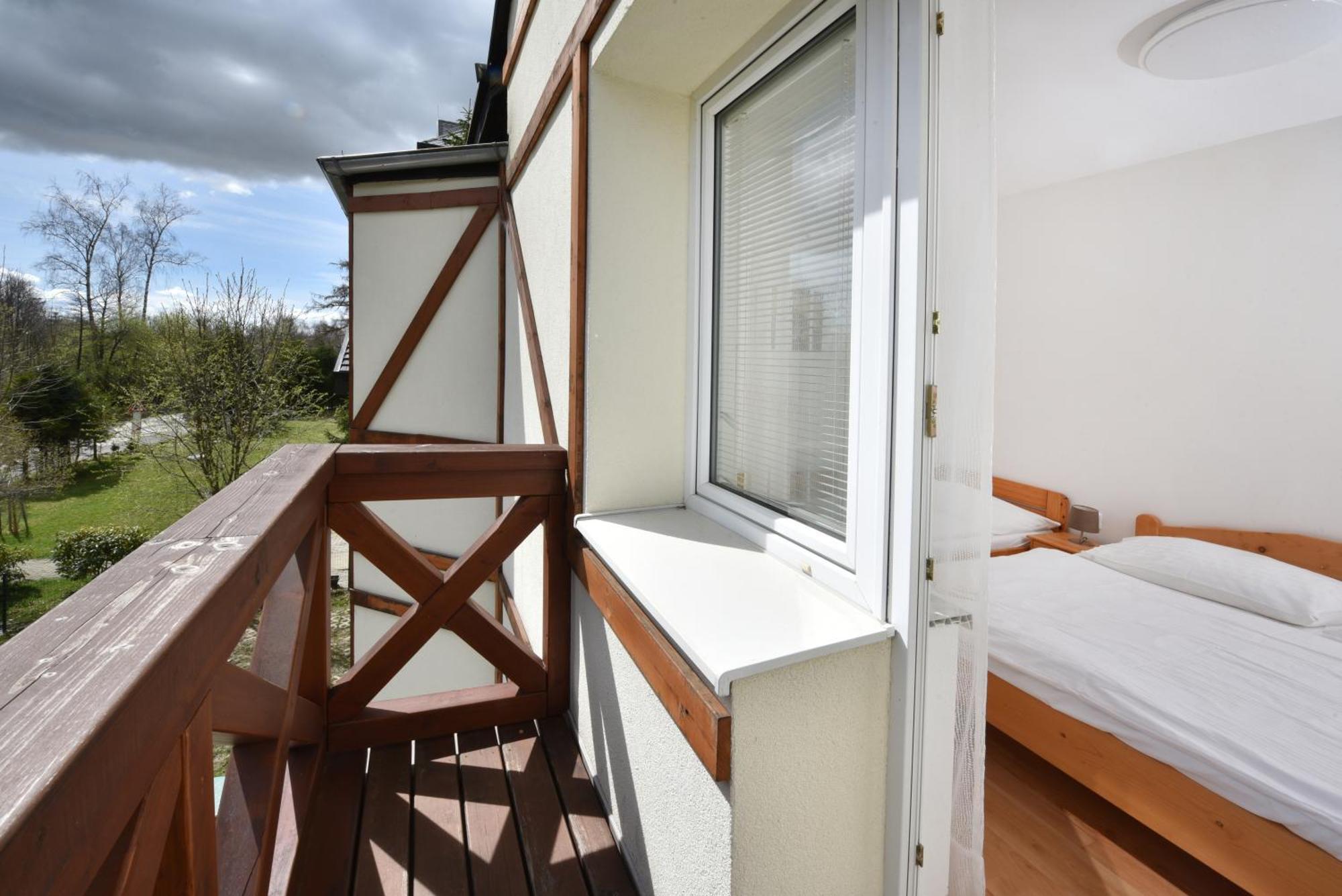 Apartmany Zea Tatranska Lomnica Bagian luar foto