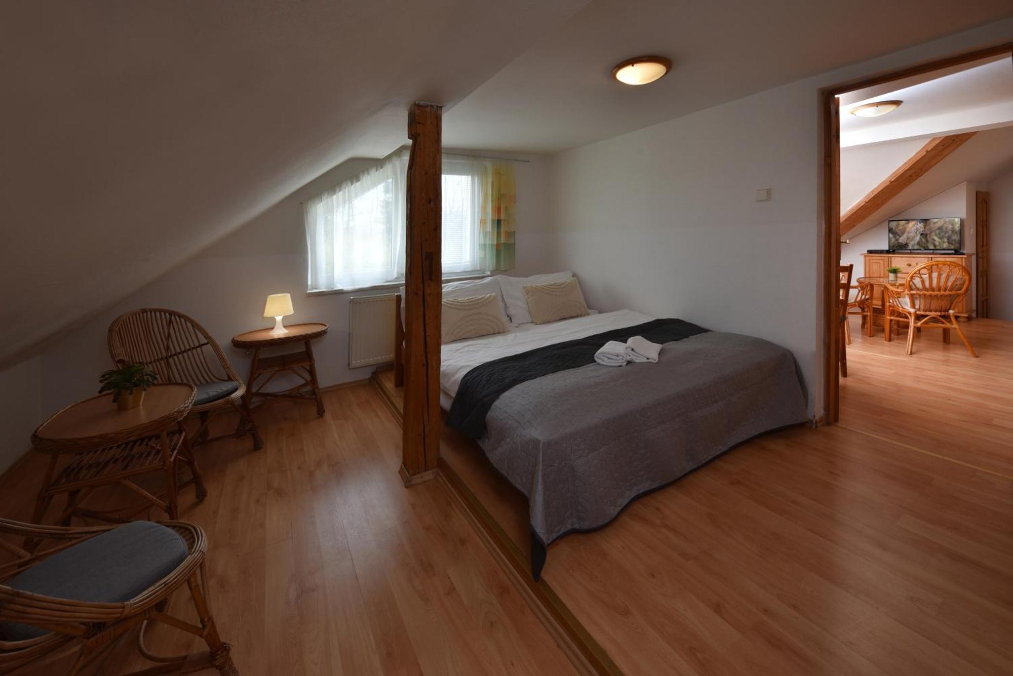 Apartmany Zea Tatranska Lomnica Bagian luar foto