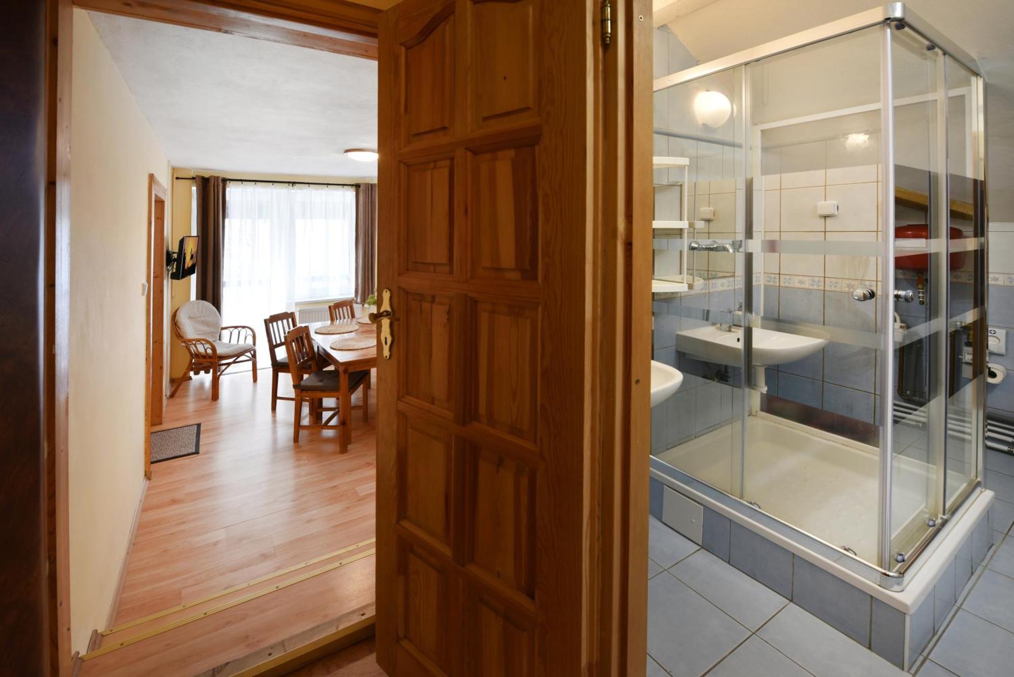 Apartmany Zea Tatranska Lomnica Bagian luar foto