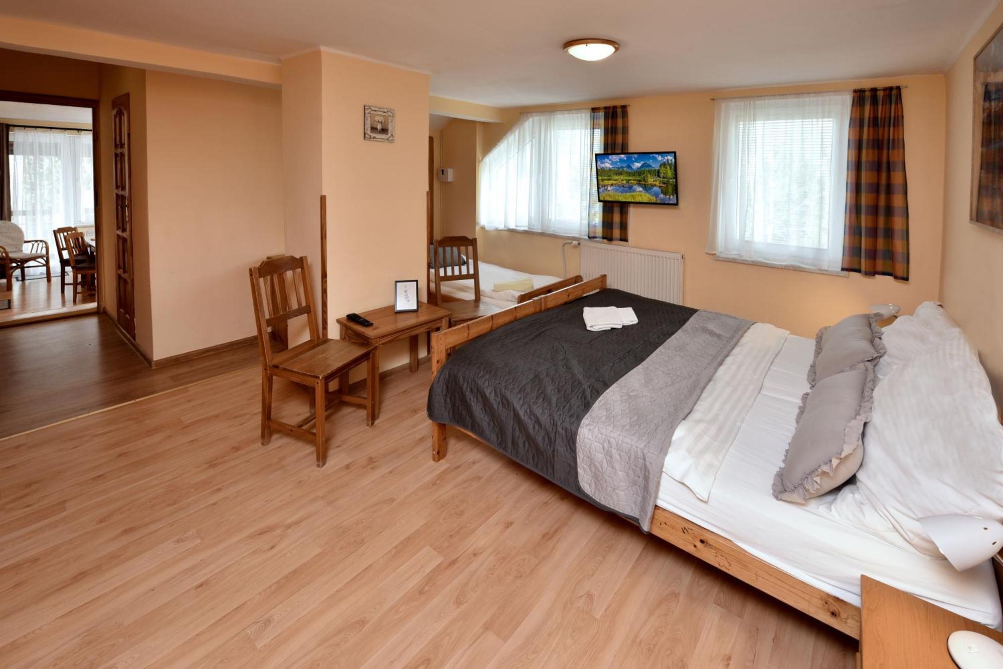 Apartmany Zea Tatranska Lomnica Bagian luar foto