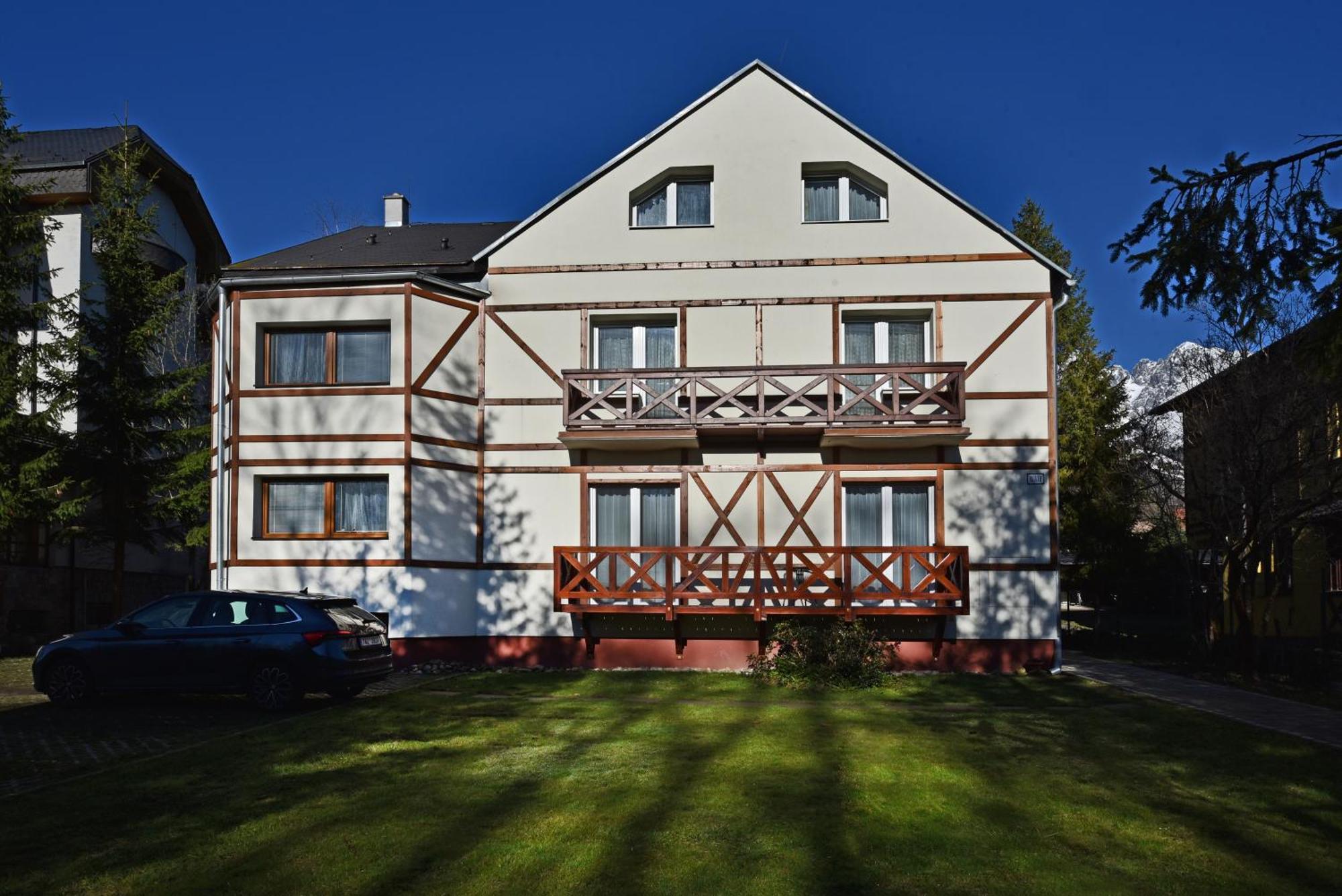 Apartmany Zea Tatranska Lomnica Bagian luar foto