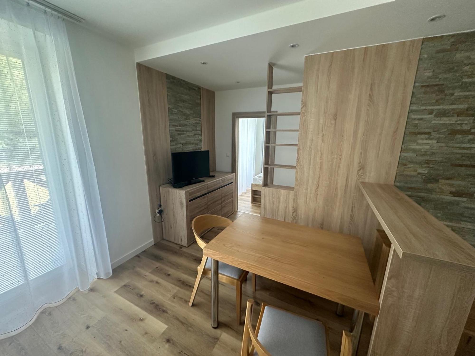 Apartmany Zea Tatranska Lomnica Bagian luar foto